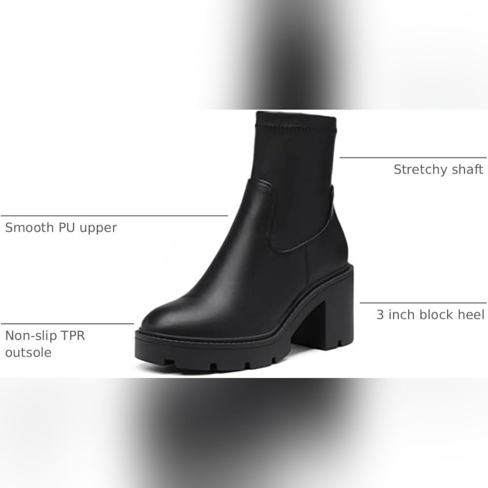 (81-4458) DREAM PAIRSWomen's Chunky Lug Sole Ankle Booties Sz 8.5